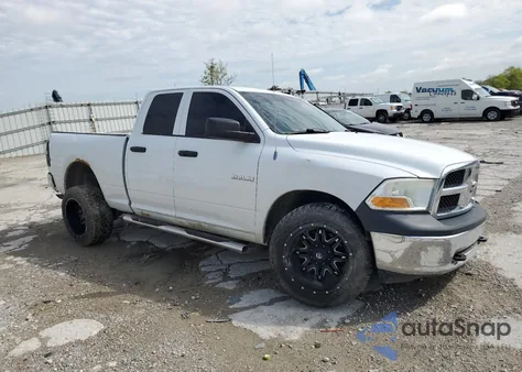 2010 Dodge Ram 1500 из США, поврежденный, VIN 1D7RV1GP4AS197929